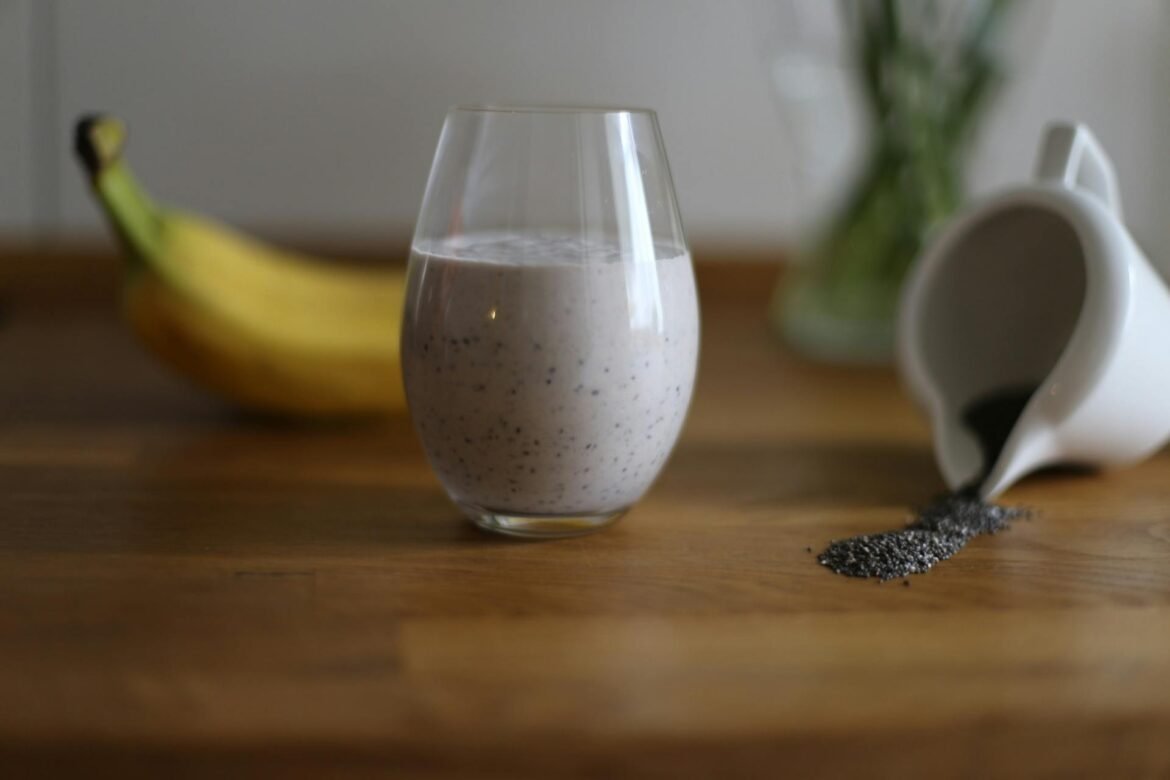 Lactation Smoothie for Breastfeeding Mamas